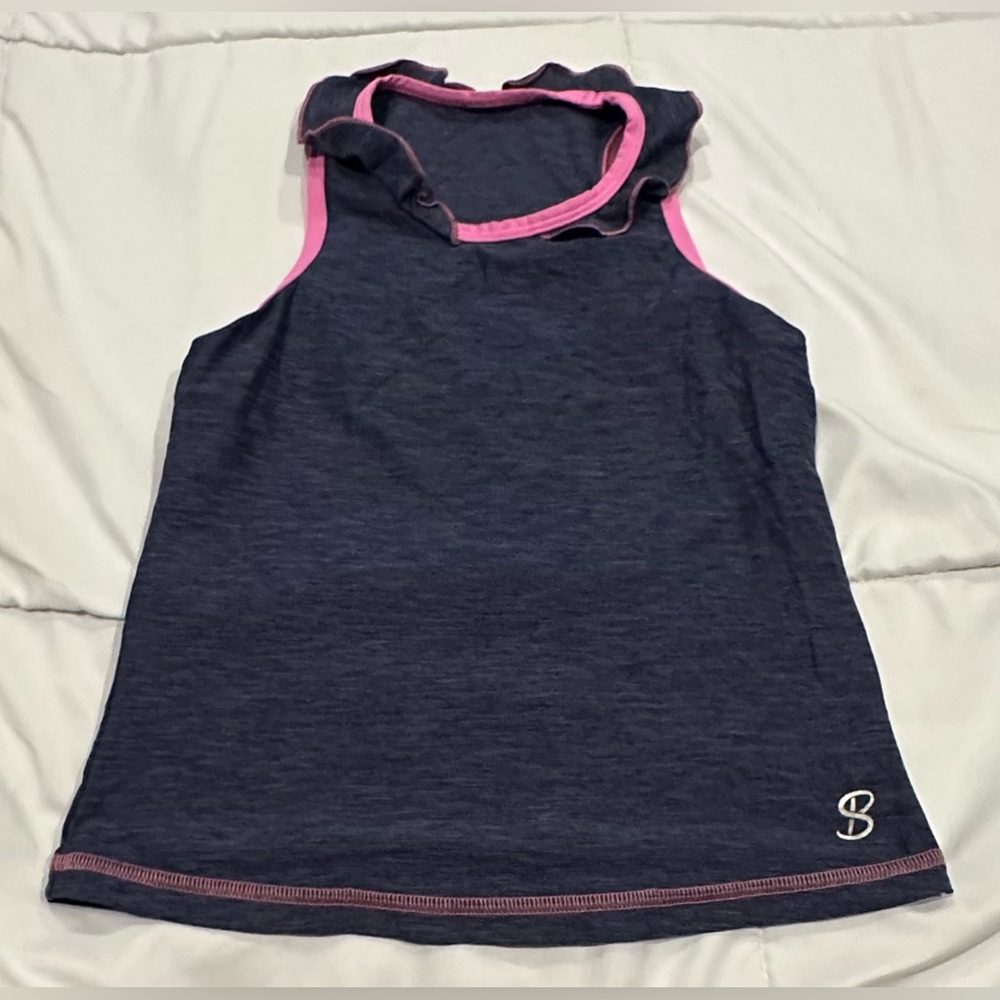 Sofibella blue and pink top size small kids